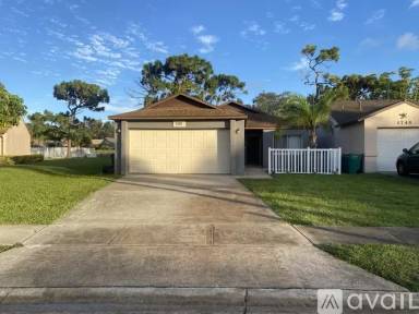 Main picture of 1739 Bluebird Ct