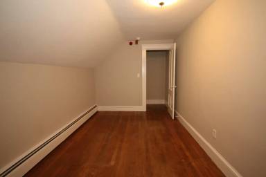 Main picture of 80 Ramies Ln