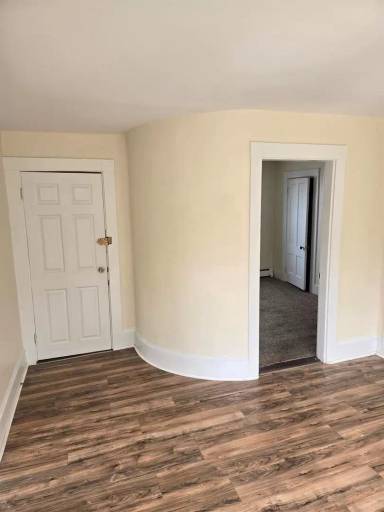 Main picture of 62 Cook St