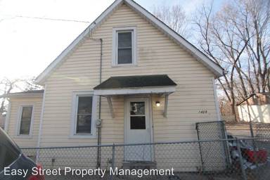 Main picture of 1428 1/2 Belle Ave