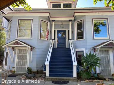 Main picture of 1529 Verdi St