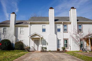 Main picture of 1290 Kennesaw Trace Ct NW