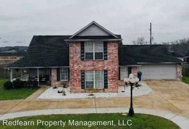 Main picture of 111 Diane Ln