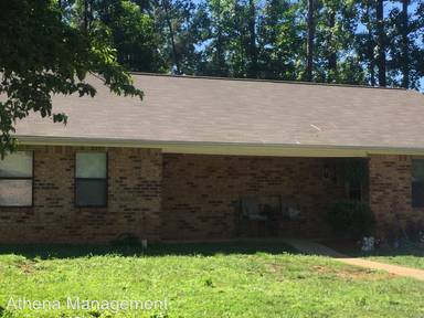 Main picture of 116 E Paces Dr