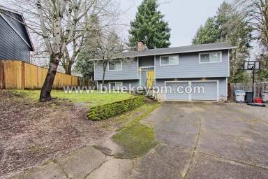 Main picture of 16559 SW Shane Ct