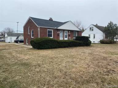 Main picture of 16832 Martin Road - 16832