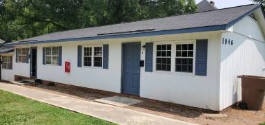 Main picture of 1946 Spring Garden St