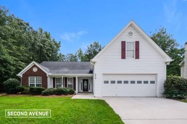 Main picture of 370 Fieldstone Ln