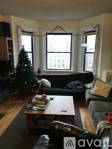 Main picture of 12-24 Glenville Ave