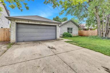Main picture of 908 Dogwood Trl