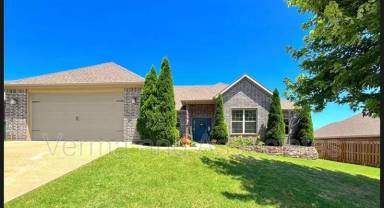 Main picture of 1610 Sweetbriar Way