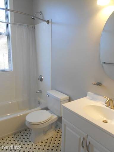 Main picture of Burbank Apartments