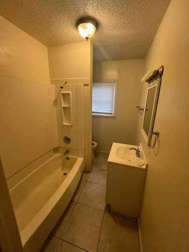 Main picture of 1515 W Huntsville Ave