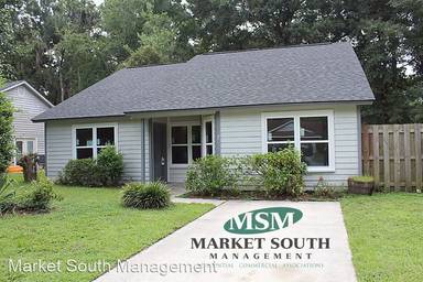Main picture of 7 E White Hawthorne Dr