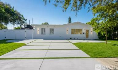 Main picture of 1300 N 64th Ave