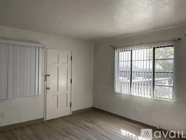Main picture of 1711 Easy St