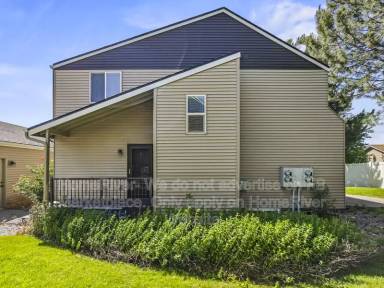 Main picture of 23017 E Colt Ln