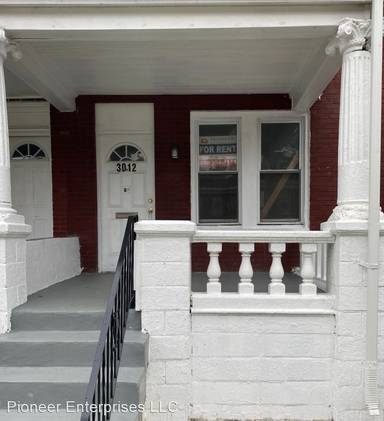 Main picture of 3012 W Garrison Ave