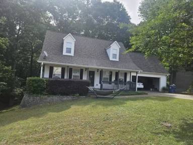 Main picture of 160 Williamsburg Way
