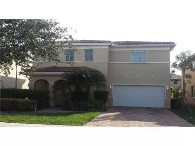 Main picture of 916 NW 206th St