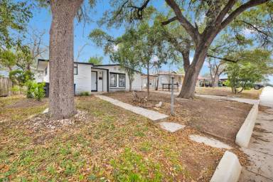 Main picture of 162 Birchwood Dr