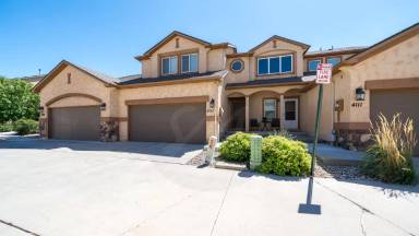 Main picture of 4117 Park Village Grv