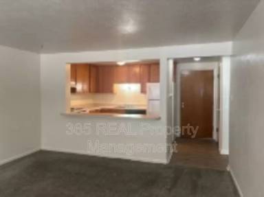 Main picture of 1624 9th Ave