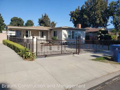 Main picture of 1940 Armacost Ave