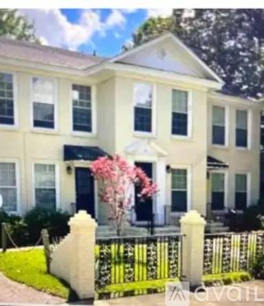 Main picture of 131 W Home Ave