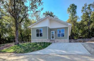 Main picture of 3403 W 17th St