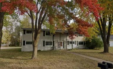 Main picture of 673 W Factory St