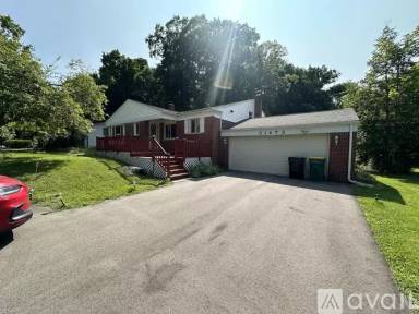 Main picture of 21473 Lundy Dr