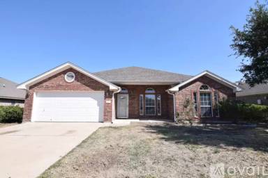 Main picture of 2902 Lavender Ln