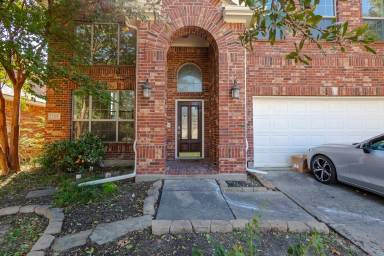 Main picture of 2905 Preston Ln