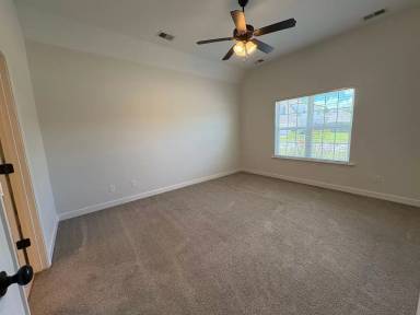 Main picture of 3006 Makenlee St