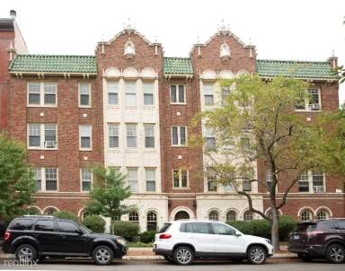 Main picture of 1824 N Lincoln Park W