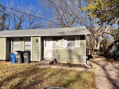 Main picture of 830 Hartford Ave