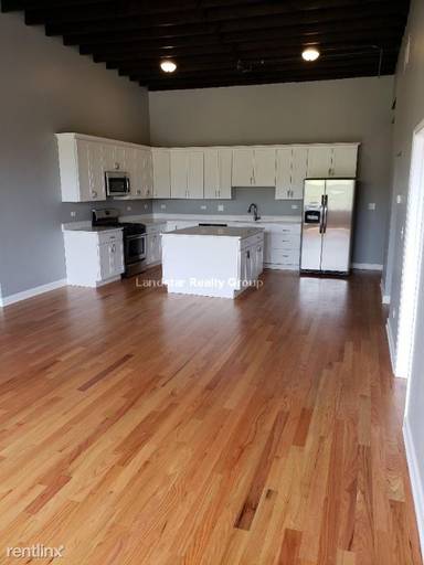 Main picture of 317 Howard St