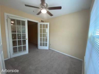 Main picture of 832 Camargo Way