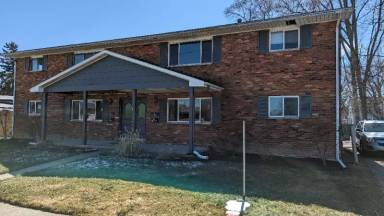 Main picture of 2725 Weiss St