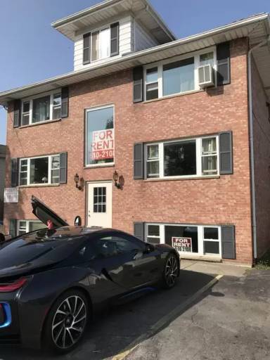 Main picture of 3763 S Park Ave