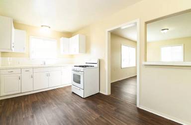 Main picture of 11756 Downey Ave