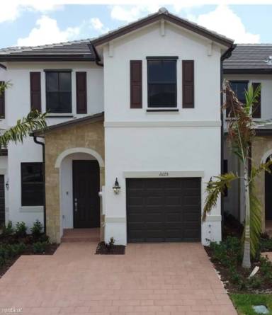 Main picture of 11125 W 33rd Ct