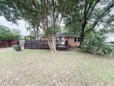 Main picture of 5124 Palmetto Ln