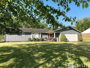 Main picture of 1604 Silver Lake Dr