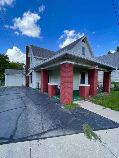 Main picture of 610 E Vaile Ave
