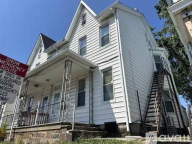 Main picture of 1539 Butler St