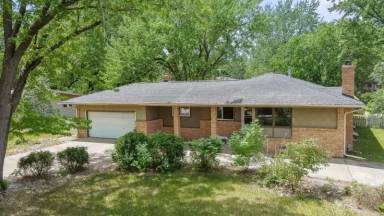 Main picture of 7833 Tessman Dr N