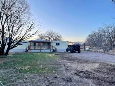 Main picture of 39 Three Cross Ln
