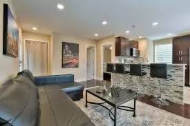 Main picture of 424 Gartrell St SE
